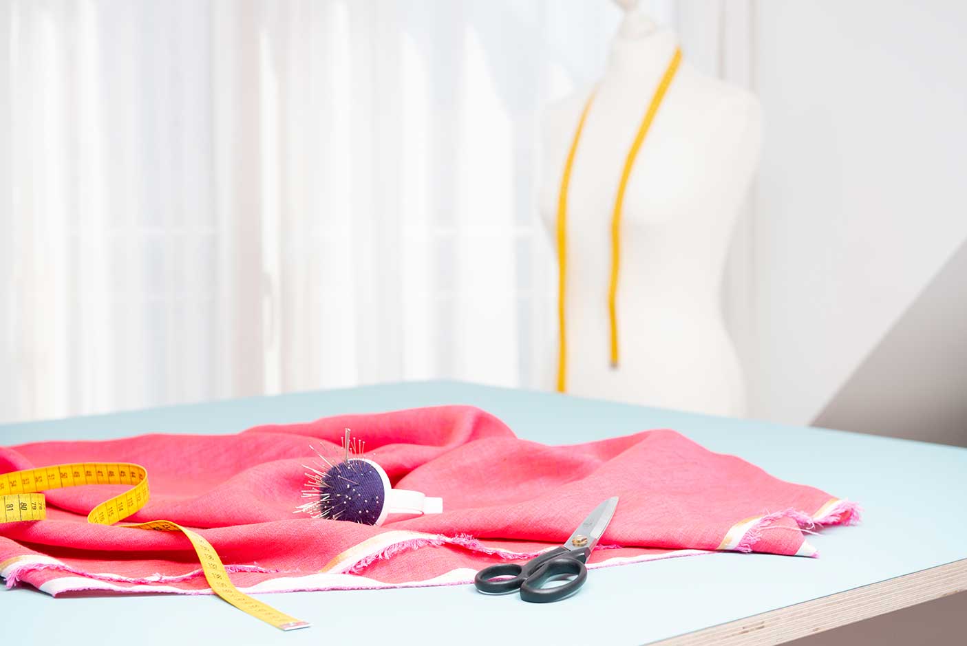 Maßanfertigungen in der Schneiderei Birgit Kube in Ebersberg