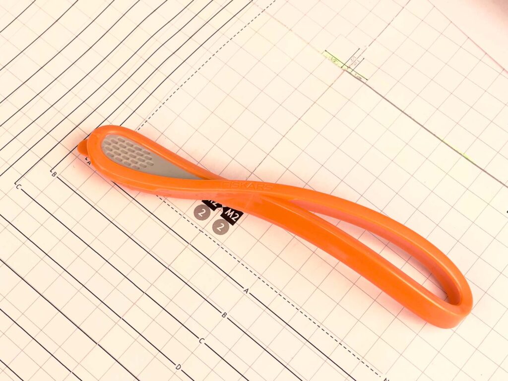 Schneiderwerkzeug: Papierschneider